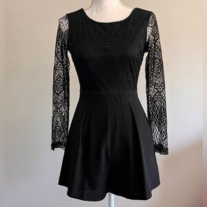 Borderline Lace Romper Jumper Playsuit Black Small NWT